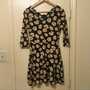Sunflower dress with lace back